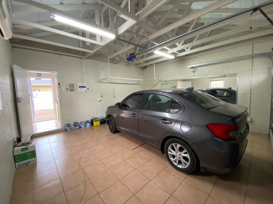 To Let 3 Bedroom Property for Rent in Parklands Western Cape